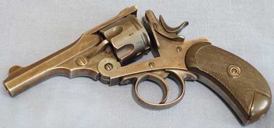 Webley Mark VI revolver Mark I open